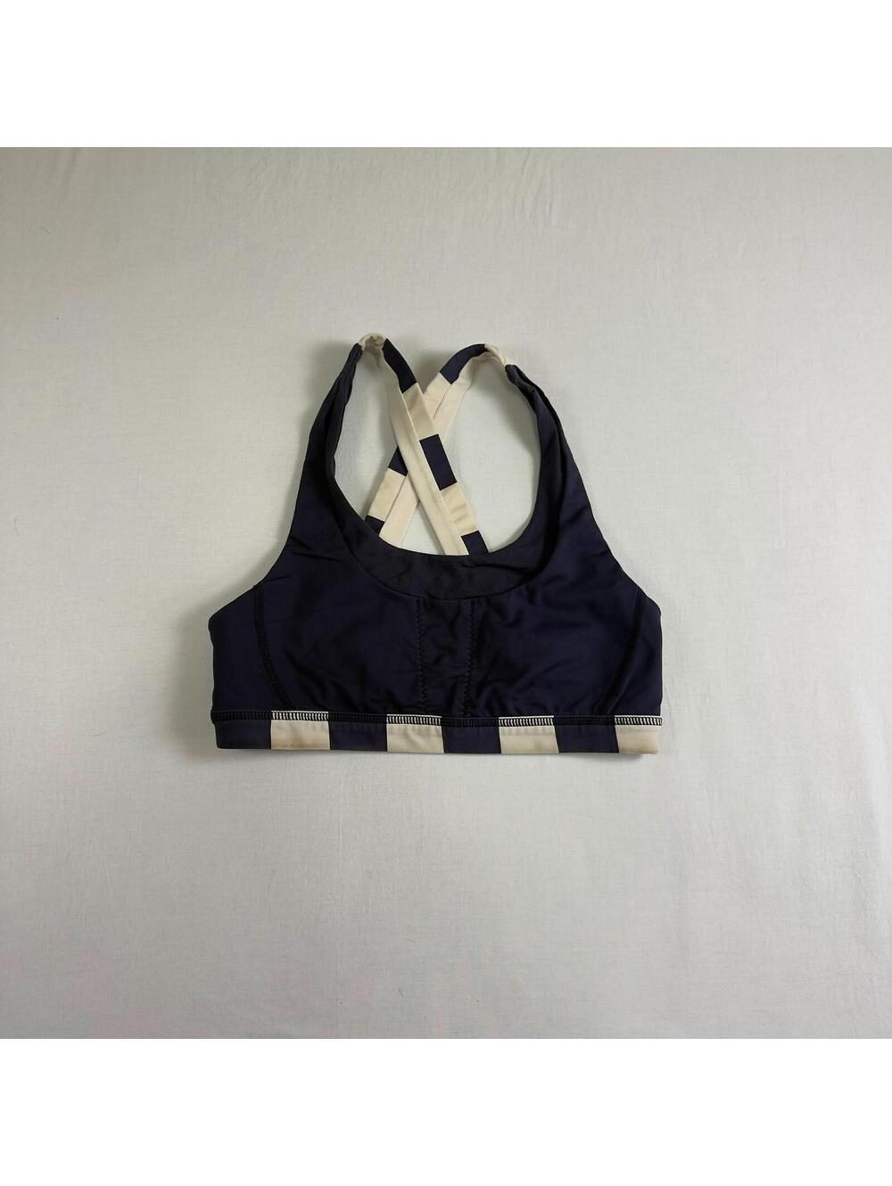 Lululemon Sports Bra Blue & White T-Shirt‎ 6 Regular Fit